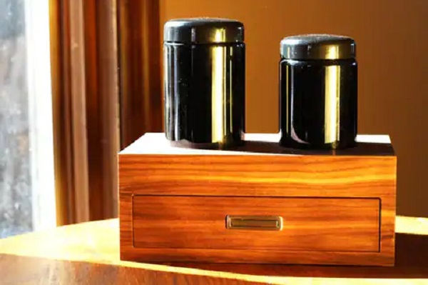 Cannabis storage — Keep Flower Fresh Longer